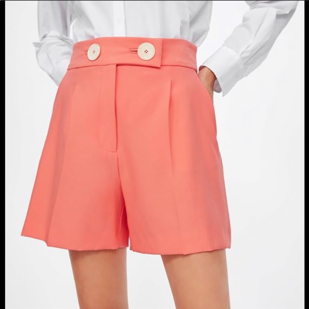ZARA Peach High Waist Front Pleated Shorts